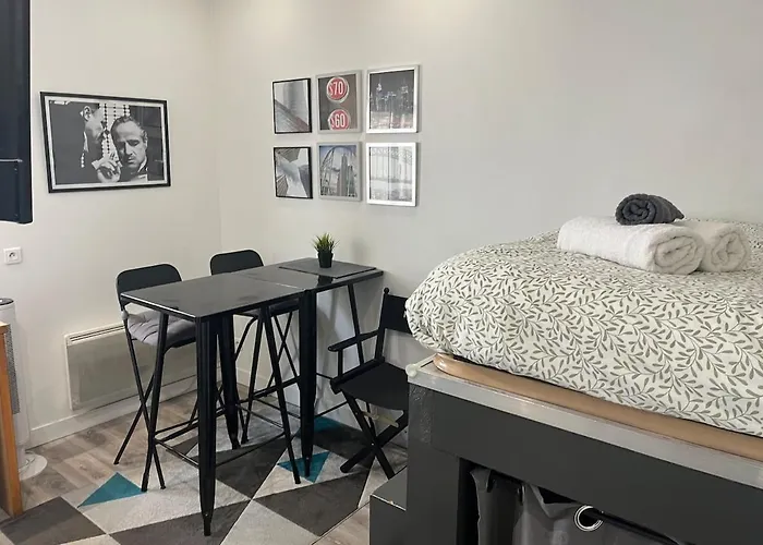 Actors Studio, Proche Bordeaux, Parking Gratuit